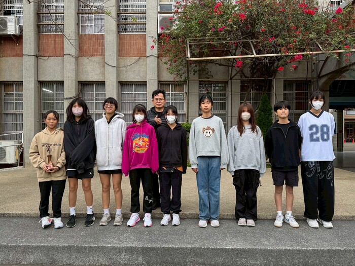 狂賀!!!本校男女籃球隊參加114學年度國民小學籃球聯賽/新竹縣預賽榮獲季軍、殿軍!圖片